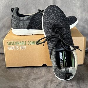 NEW! Minnetonka Eco Anew Black and Gray Women's Sneakers.  Size 10